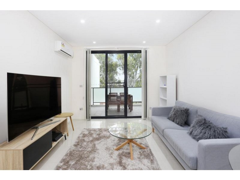 16/232 Targo Road, Toongabbie NSW 2146